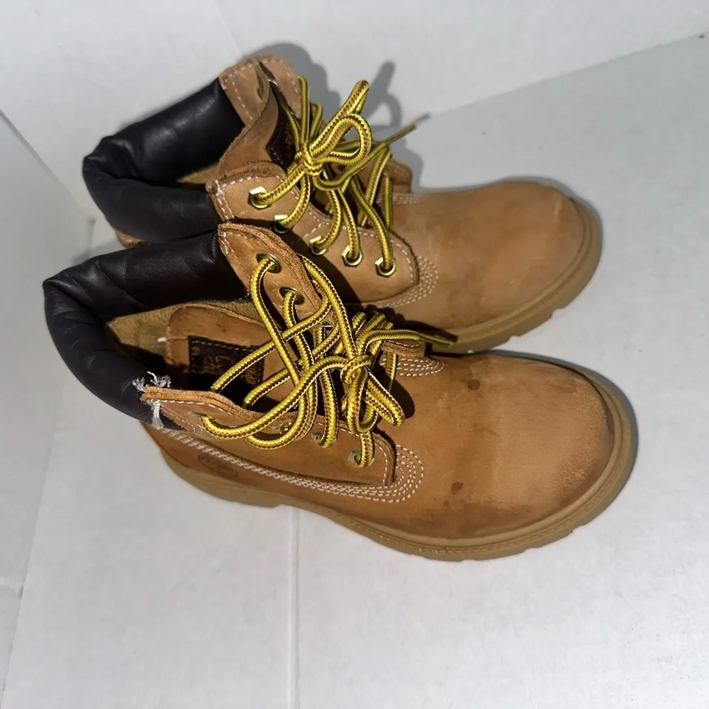 Timberland Kids Brown Boots with Yellow Laces
